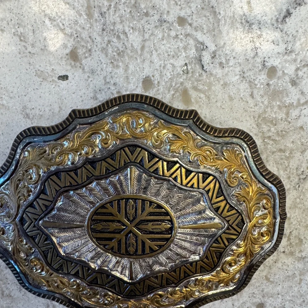 Vintage Crumrine Ornate Heavy Silver Plate on Jeweler Bronze‎ Belt Buckle